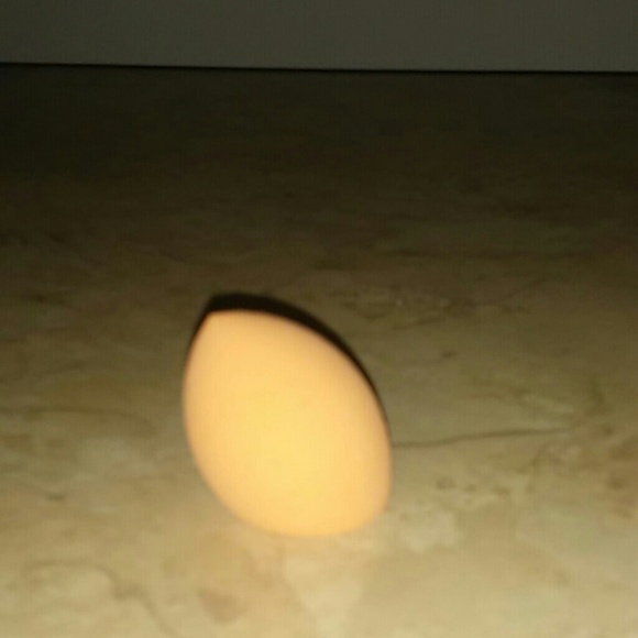 Set of 3 Makeup Blending Sponges - Picture 3 of 5